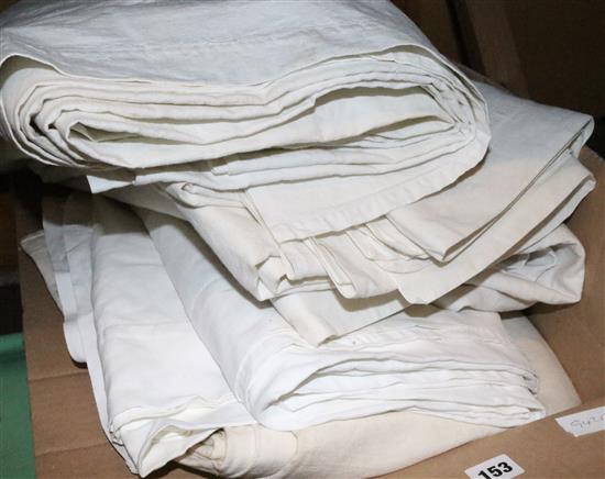 16 various French unused linen sheets